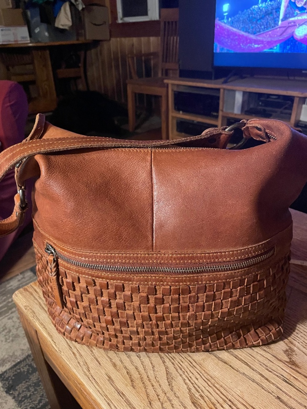 Vilenca Holland Woven Leather Shoulder Bag